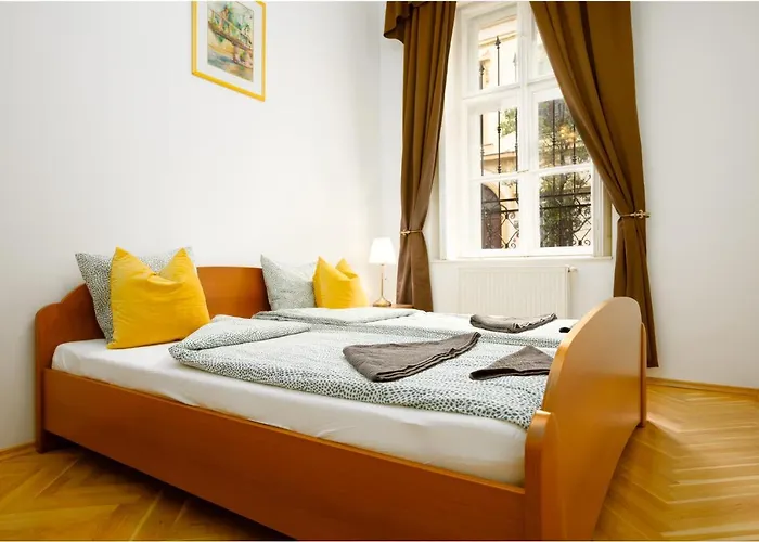 Emerald Suite With Free Parking