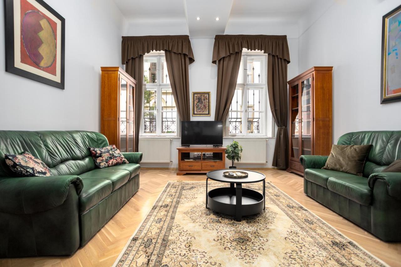 Emerald With Free Parking Apartament Budapesta